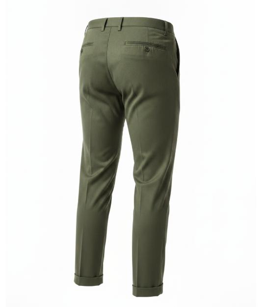 Men Green Cropped Tapered Pants